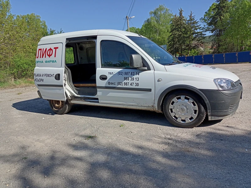 Opel Combo 1.3 CDTI, снимка 5 - Автомобили и джипове - 45862976