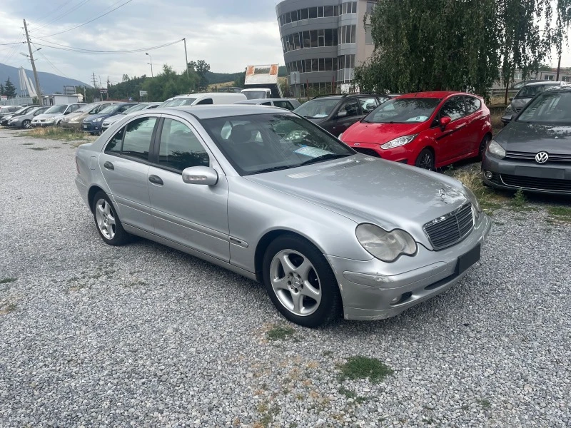 Mercedes-Benz C 220 C220 CDI, снимка 6 - Автомобили и джипове - 46444193