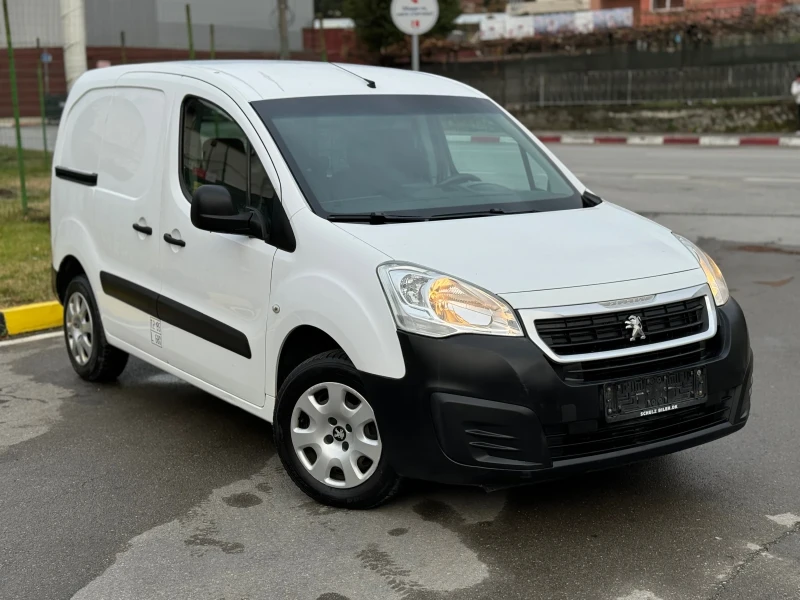 Peugeot Partner 1.6HDI Навигация* EURO 6* Климатик, снимка 1 - Автомобили и джипове - 47942452