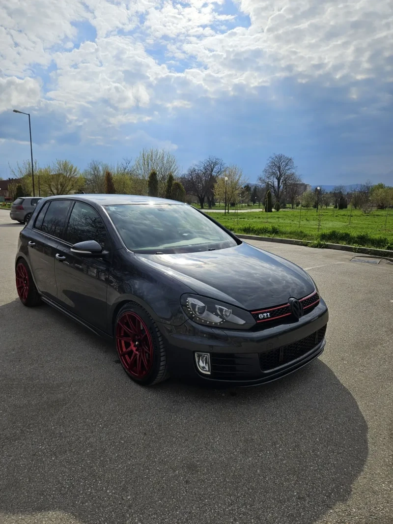 VW Golf GTI , снимка 2 - Автомобили и джипове - 52232798