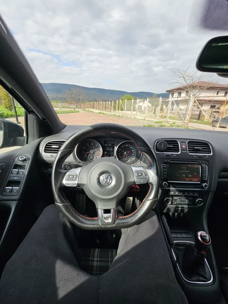 VW Golf GTI , снимка 9 - Автомобили и джипове - 52232798