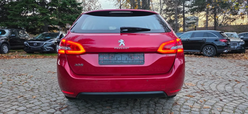 Peugeot 308 1.5 HDI * ALLURE* * AVTOMAT* * DISTRONIC* * ШВЕЙЦА, снимка 6 - Автомобили и джипове - 52541451
