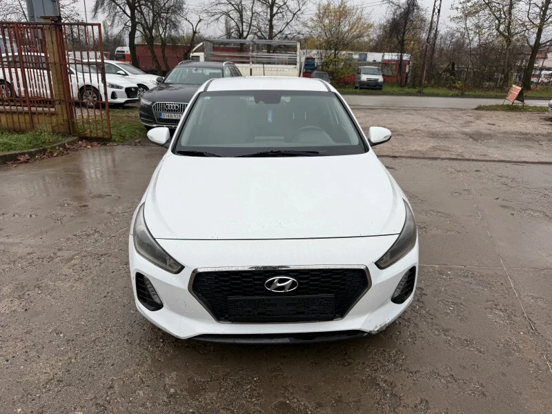 Hyundai I30 1.4i 100kc. ГАЗ заводска, снимка 3 - Автомобили и джипове - 52660679
