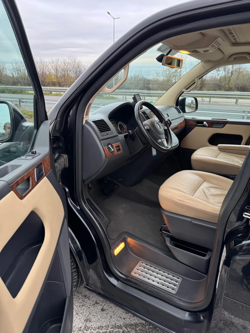 VW Multivan  2.0 tdi, снимка 7 - Автомобили и джипове - 52681539