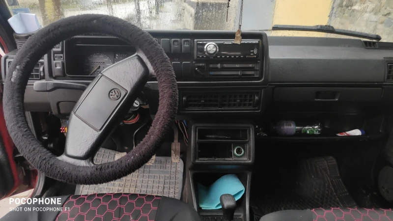 VW Golf, снимка 4 - Автомобили и джипове - 53307681