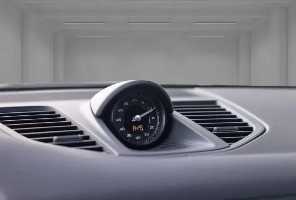 Porsche Panamera 4S E-Hybrid = NEW = SportDesign Гаранция, снимка 12 - Автомобили и джипове - 55085226