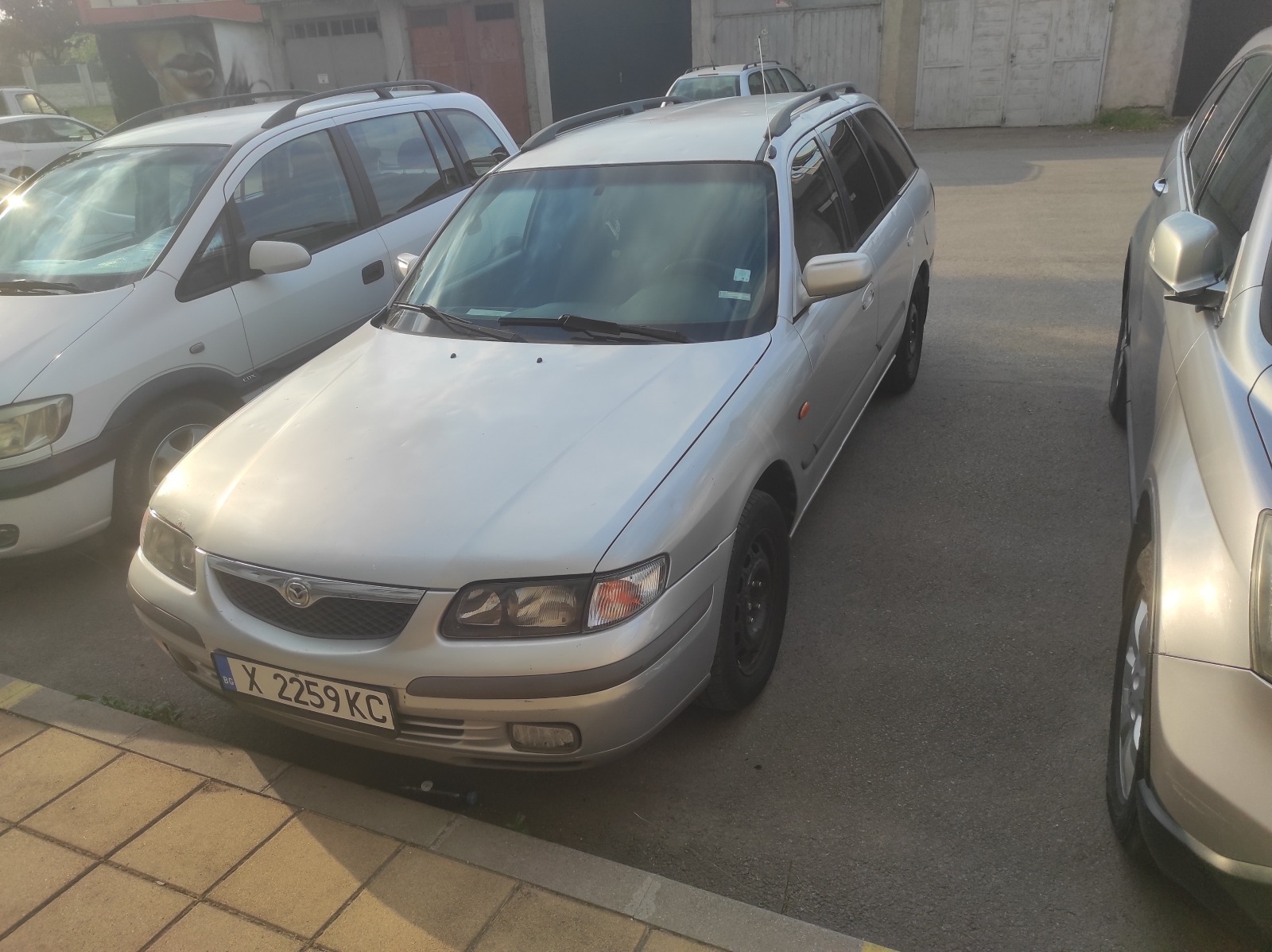 Mazda 626 1.8I ГИ климатик - изображение 4