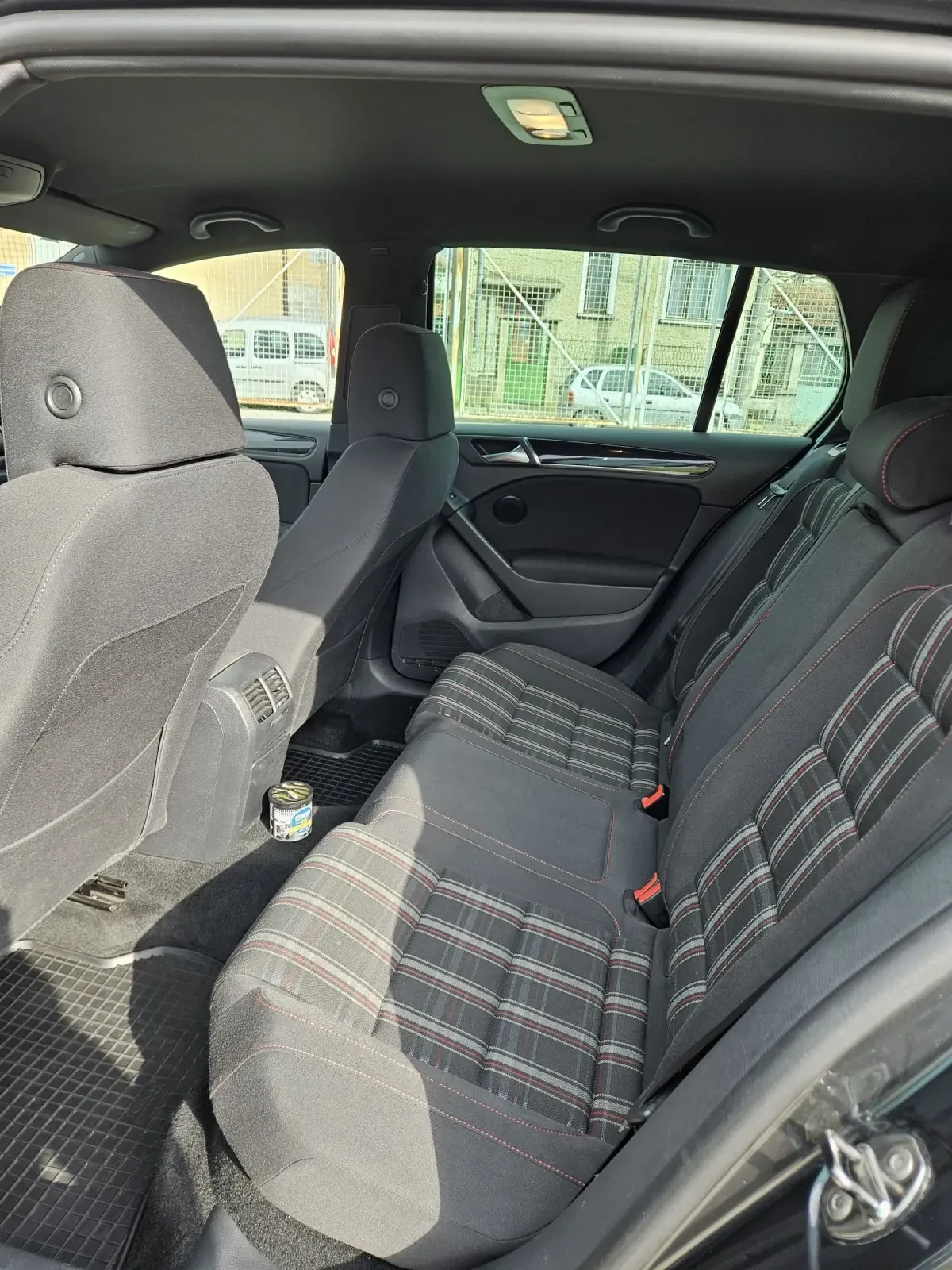 VW Golf GTI  | Mobile.bg   14