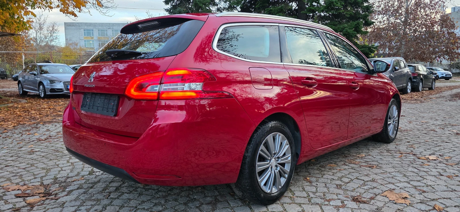 Peugeot 308 1.5 HDI * ALLURE* * AVTOMAT* * DISTRONIC* *  | Mobile.bg   5