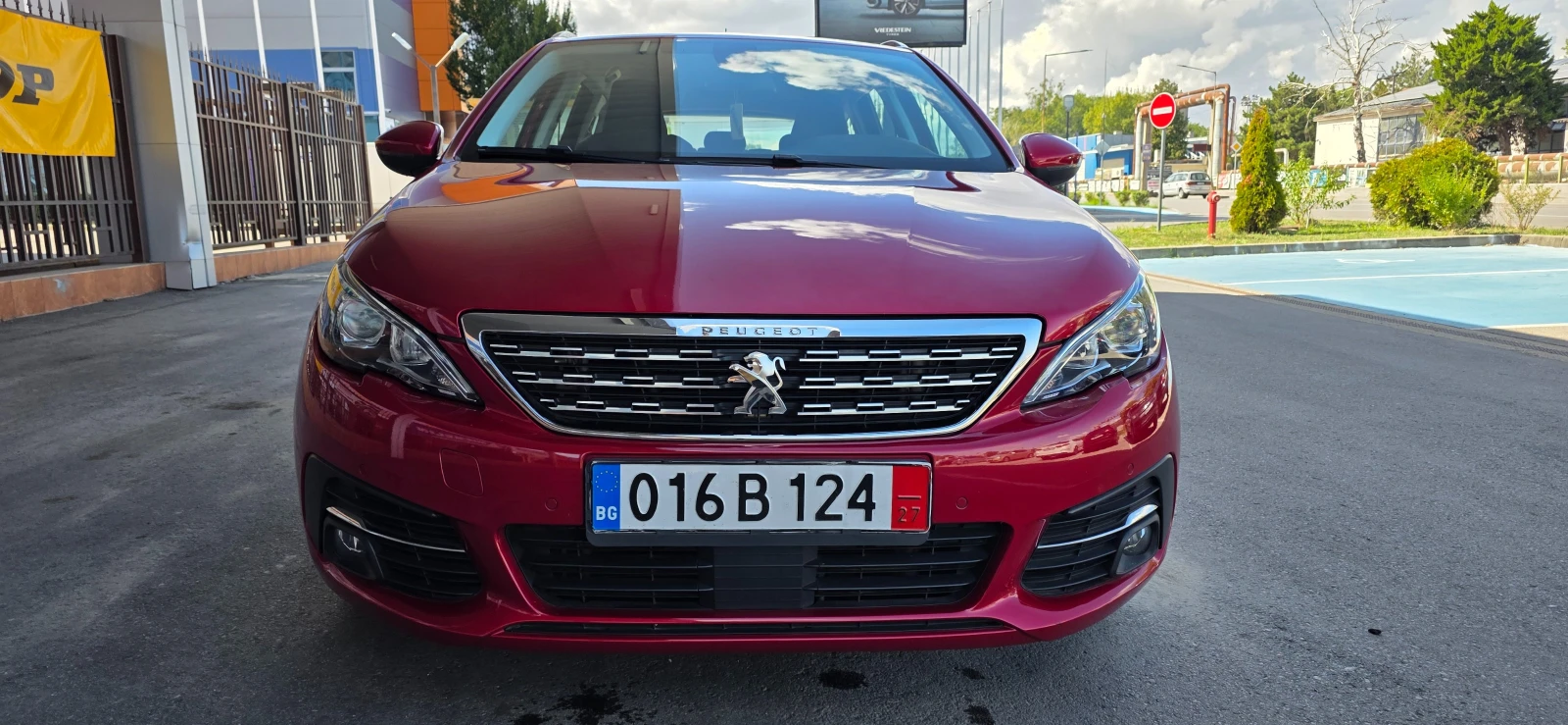 Peugeot 308 1.5 HDI * ALLURE* AVTOMAT* DISTRONIC* ШВЕЙЦАРИЯ