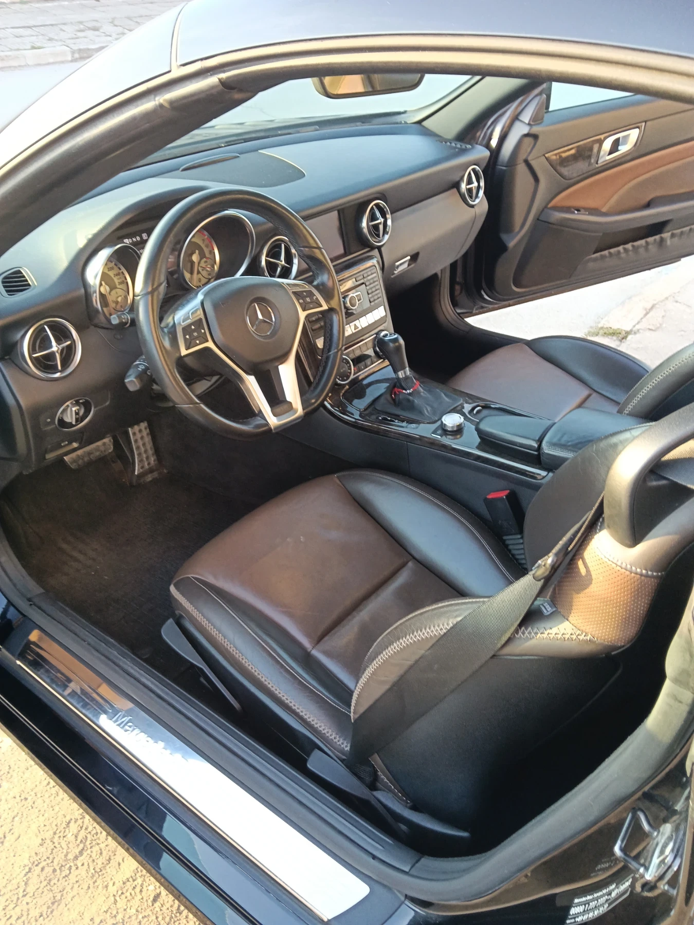 Mercedes-Benz SLK 250, снимка 8 - Автомобили и джипове - 53828916