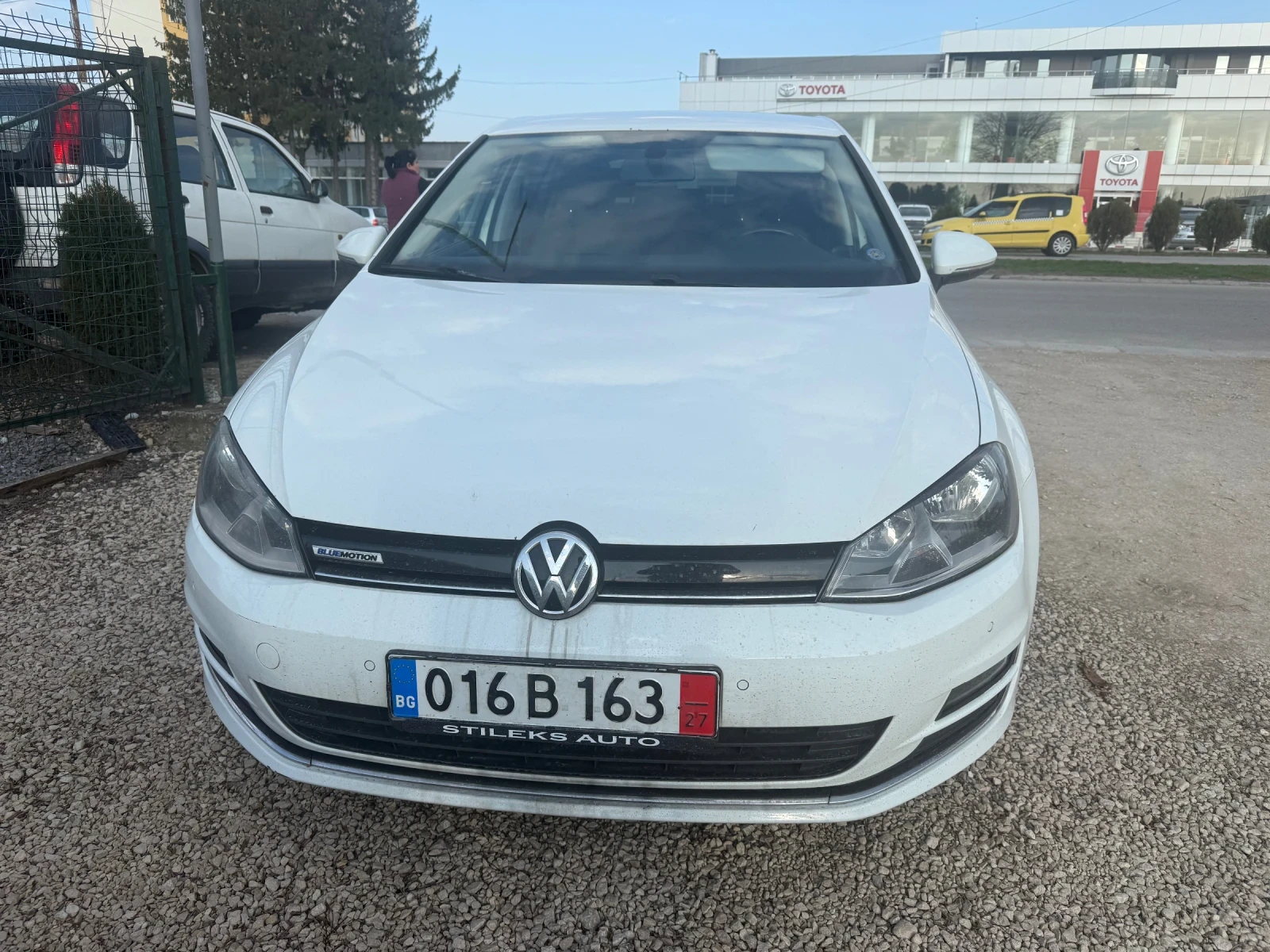 VW Golf  CNG-АВТОМАТИК, снимка 2 - Автомобили и джипове - 54070078