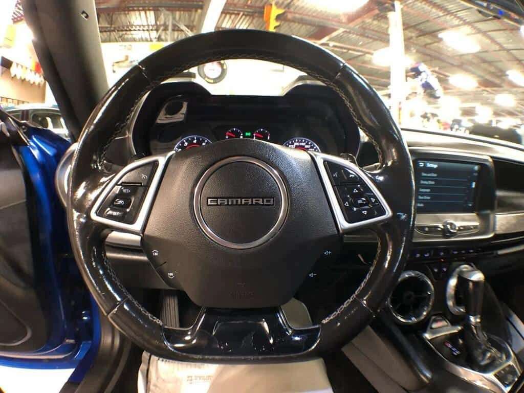 Chevrolet Camaro * 1LT RS AUTO P/SUNROOF A/CARPLAY P/SEAT CAMERA * , снимка 17 - Автомобили и джипове - 54081010