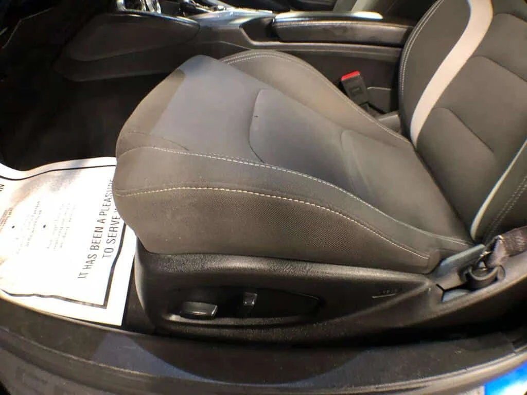 Chevrolet Camaro * 1LT RS AUTO P/SUNROOF A/CARPLAY P/SEAT CAMERA * , снимка 15 - Автомобили и джипове - 54081010