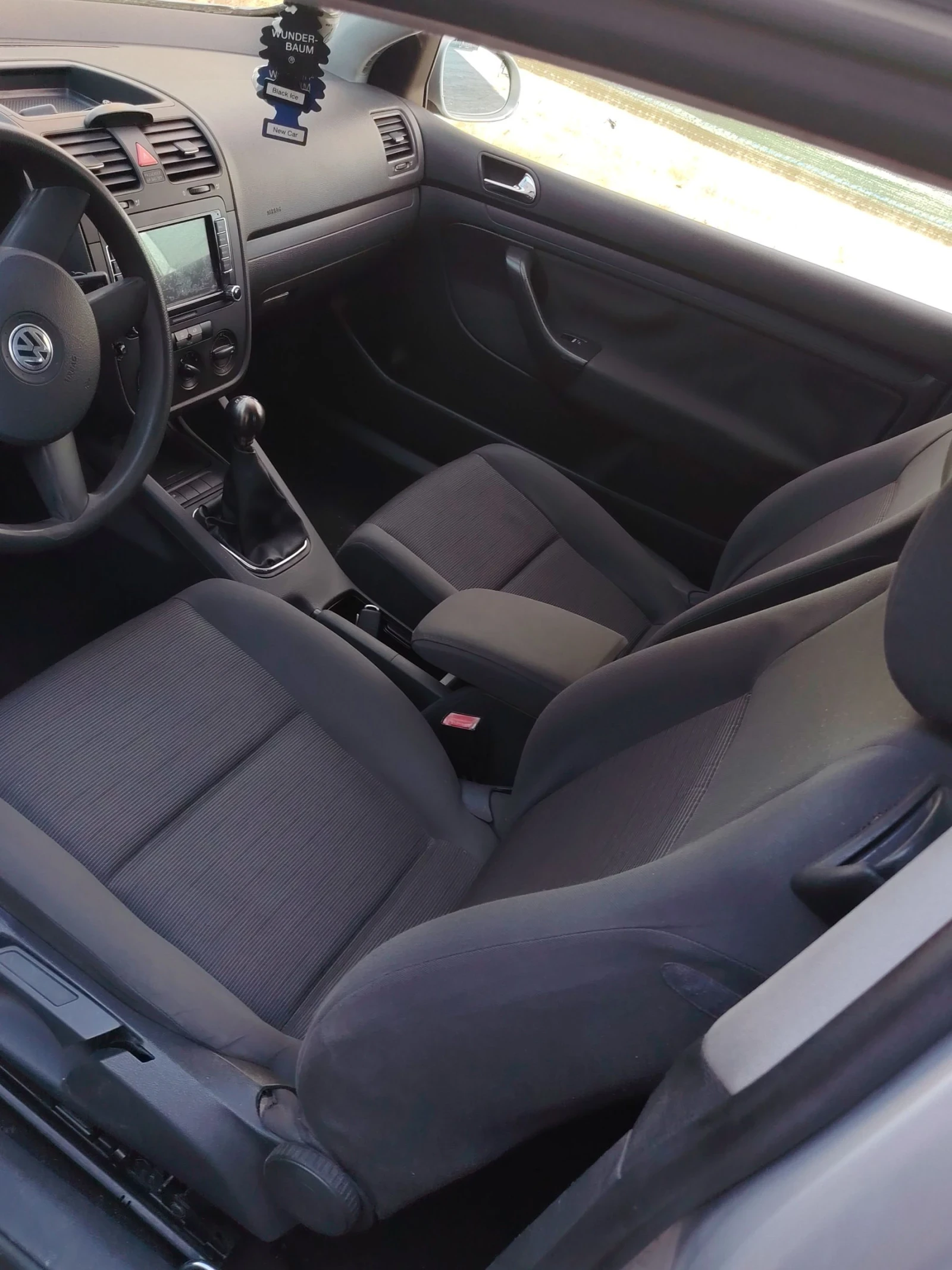 VW Golf 1.4 Клима навигация спорт, снимка 14 - Автомобили и джипове - 54580209