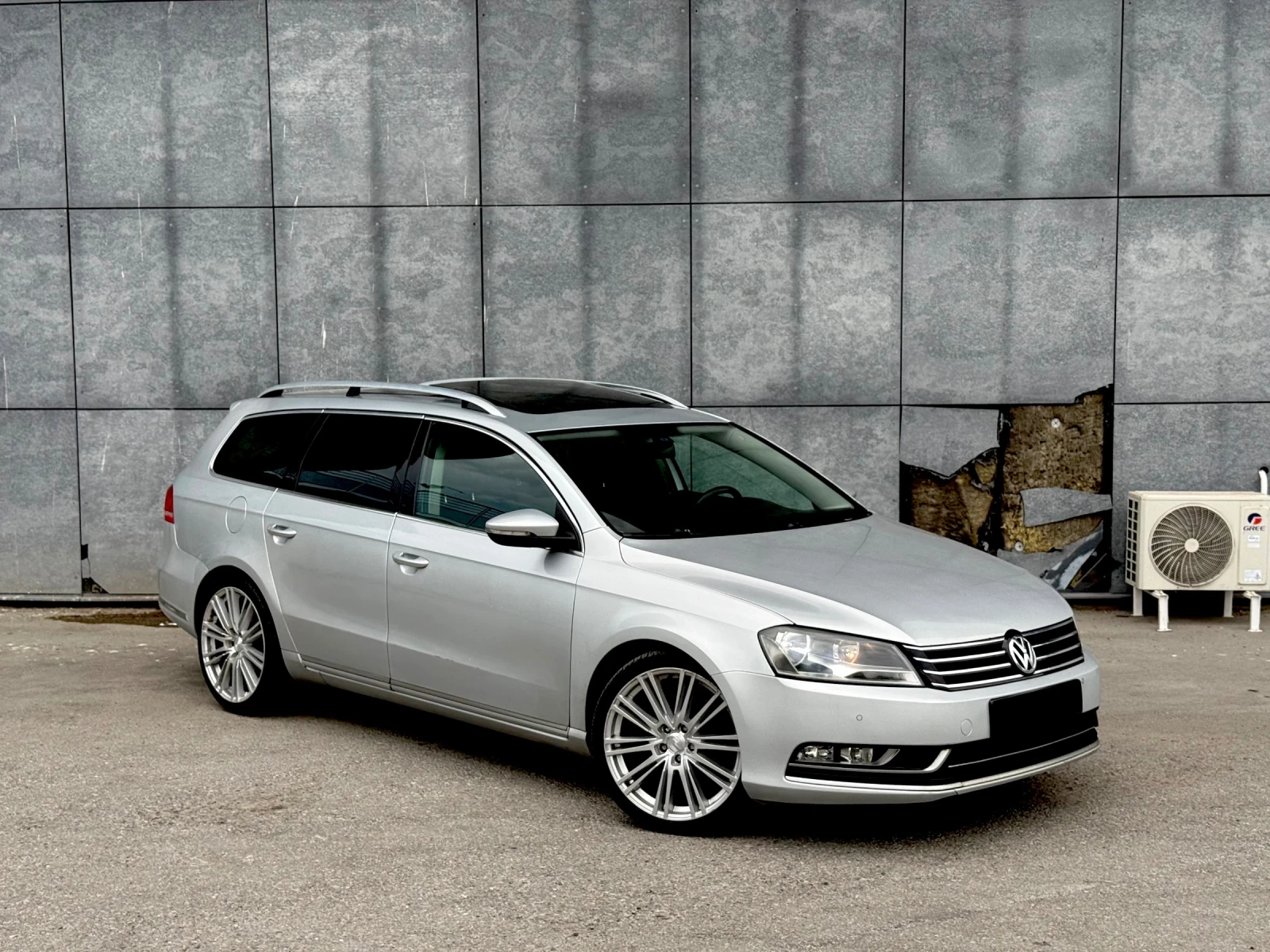 VW Passat 2.0 TDI 170 6-DSG, снимка 2 - Автомобили и джипове - 54711163