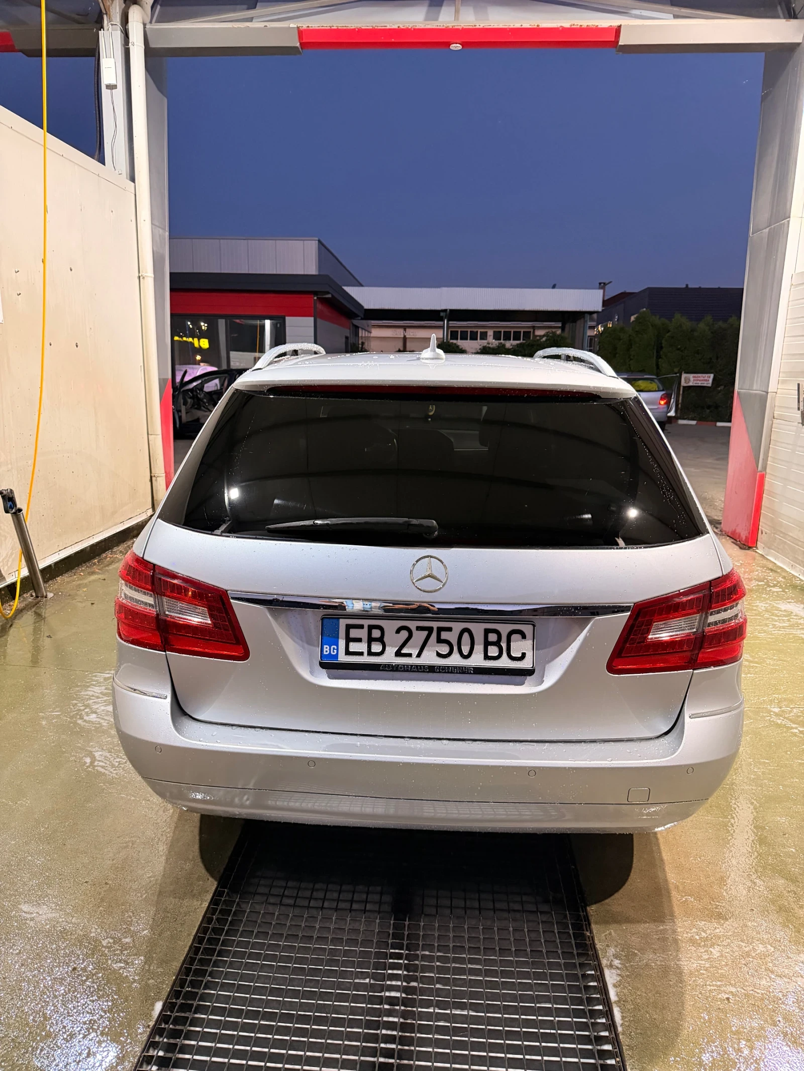Mercedes-Benz E 220 | Mobile.bg � ����������� 4
