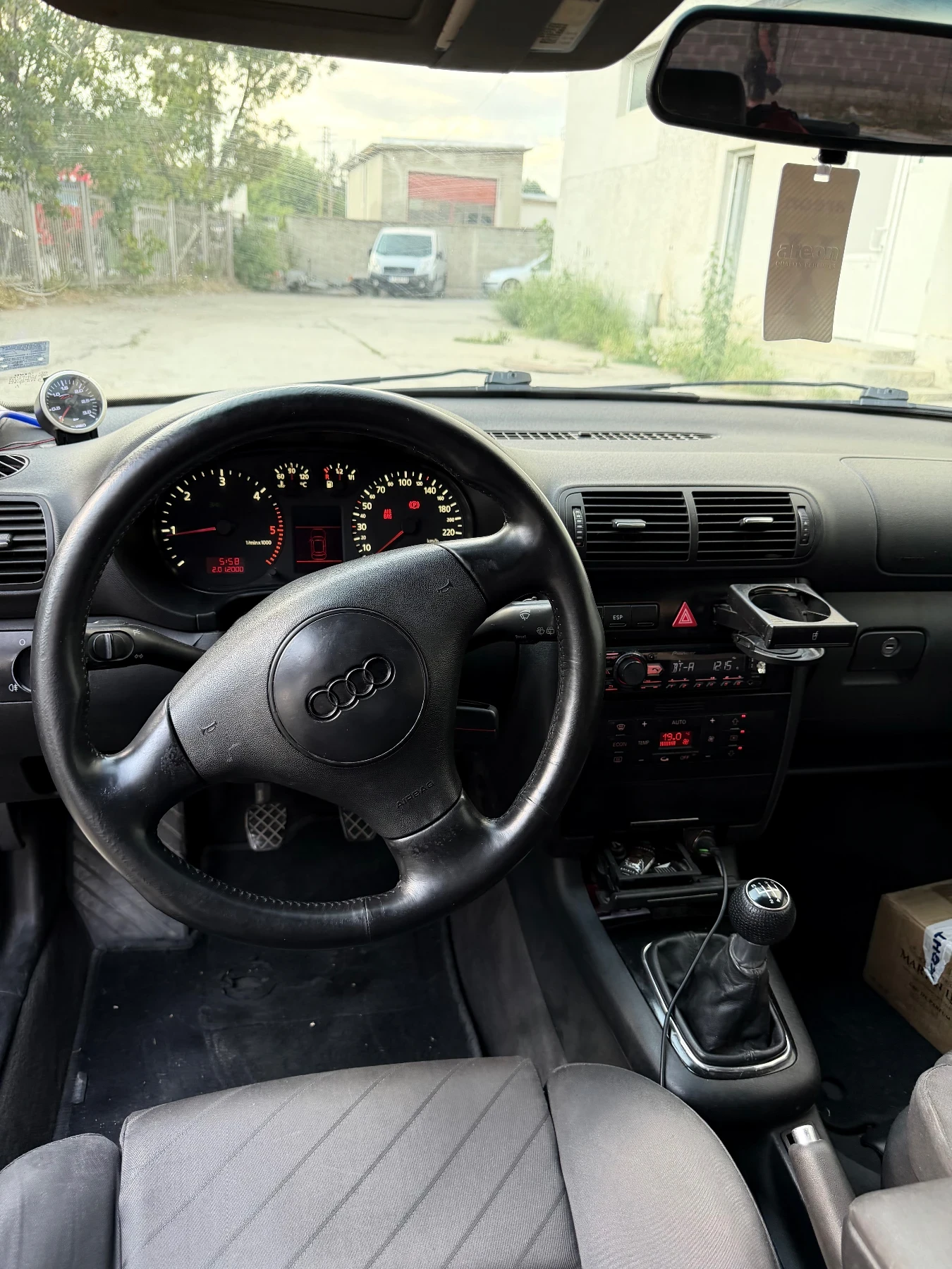 Audi A3 PD 280к.с Клима, снимка 11 - Автомобили и джипове - 55577924