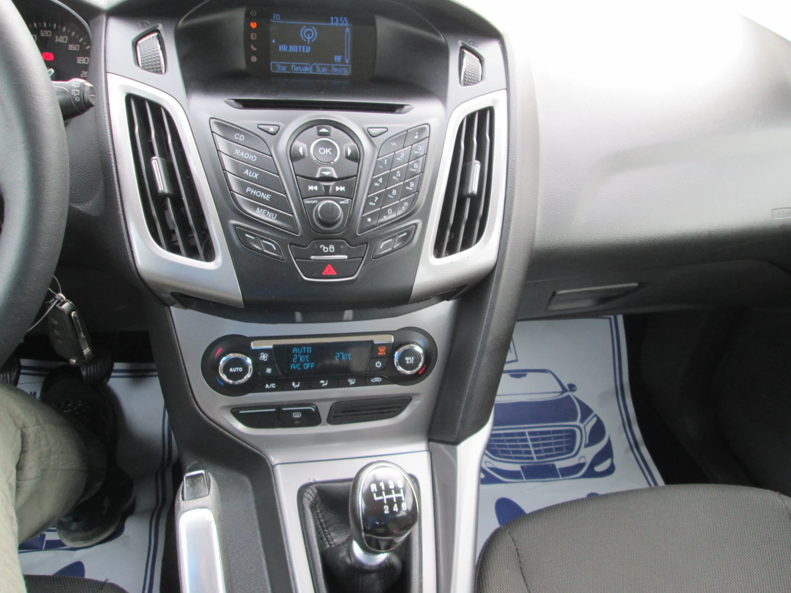 Ford Focus 1.6TDCI-СЕРВИЗНА ИСТОРИЯ, снимка 13 - Автомобили и джипове - 55687284