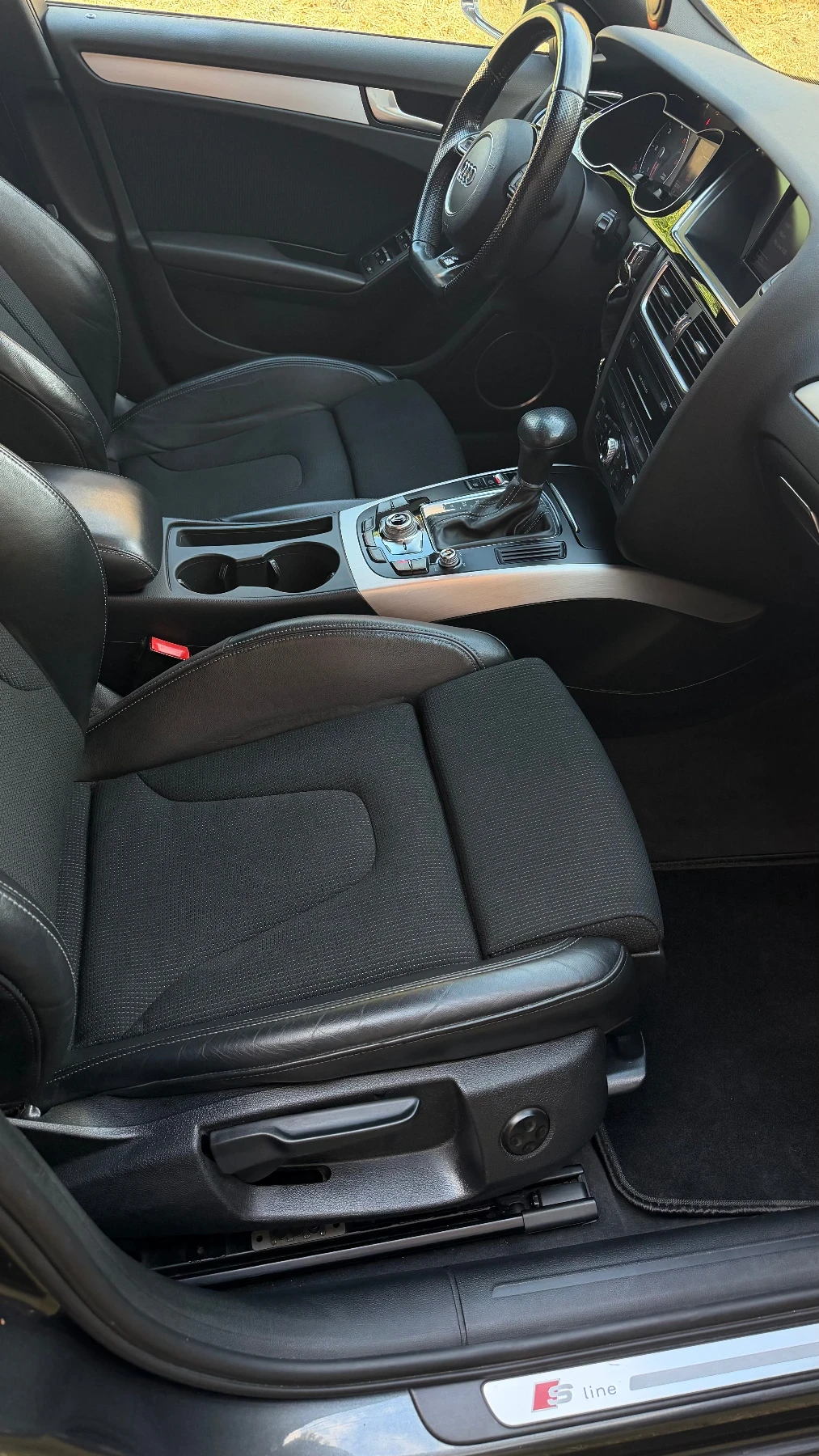 Audi A4 Quattro-S line, снимка 12 - Автомобили и джипове - 55726733