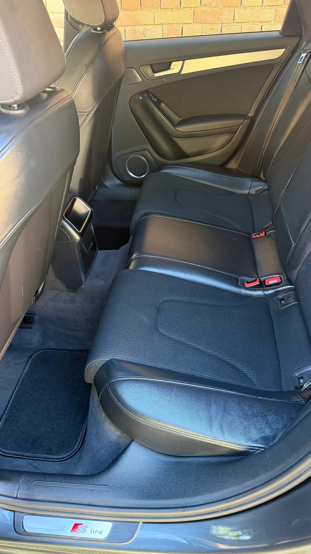 Audi A4 Quattro-S line, снимка 11 - Автомобили и джипове - 55726733