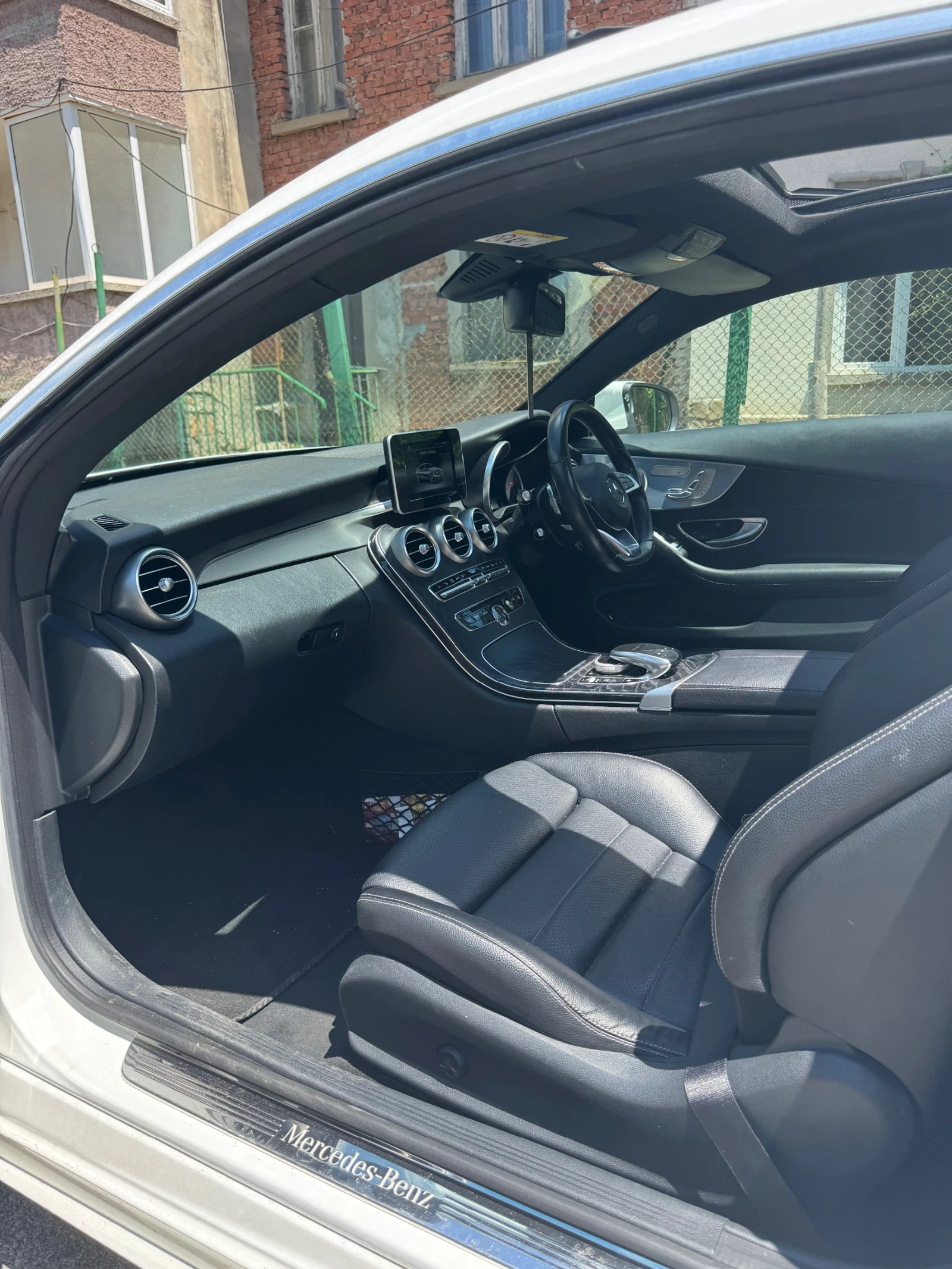 Mercedes-Benz C 220, снимка 8 - Автомобили и джипове - 55944270