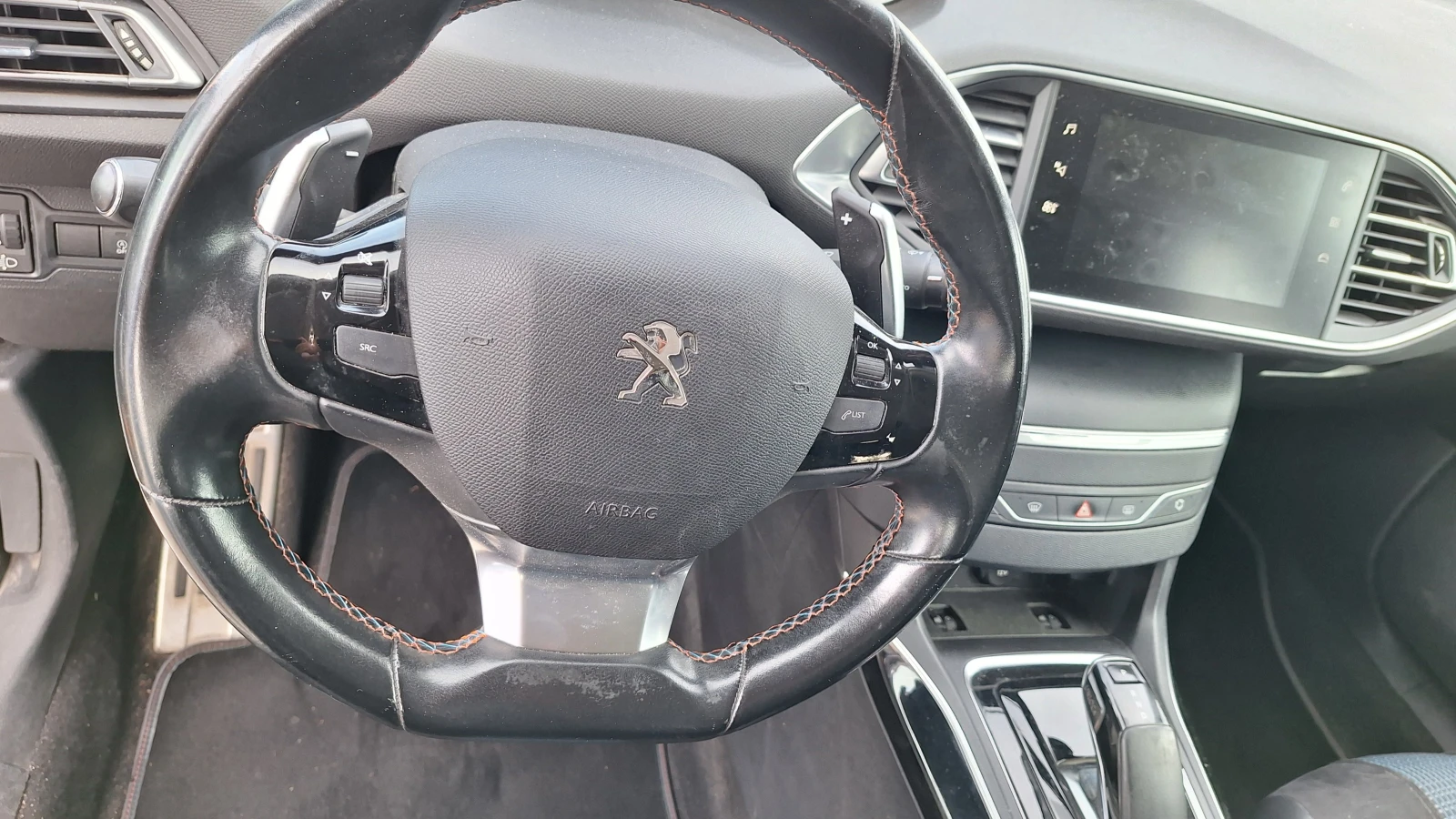 Peugeot 308 1500HDI TECHedition, снимка 12 - Автомобили и джипове - 55947801