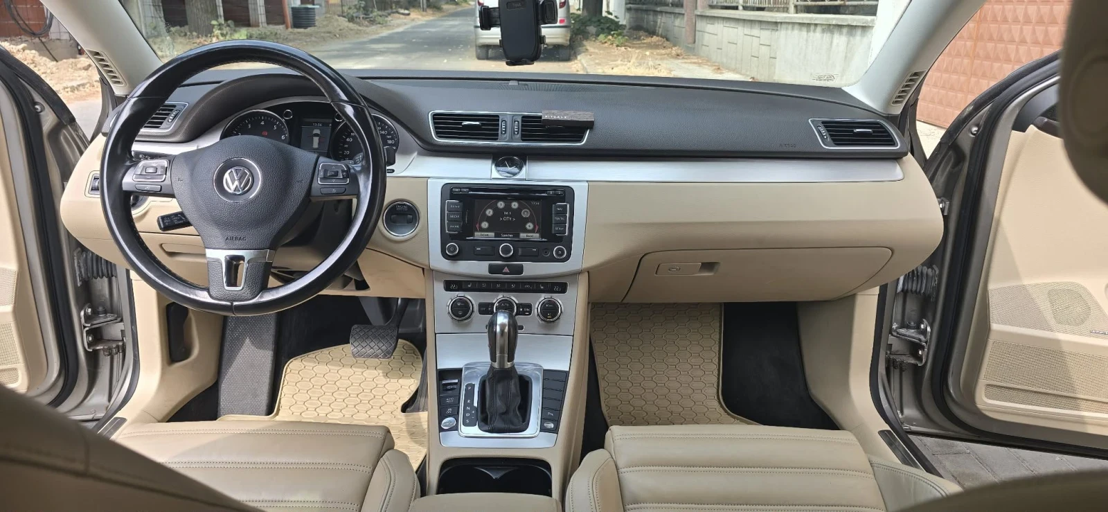 VW Passat, снимка 6 - Автомобили и джипове - 56041506