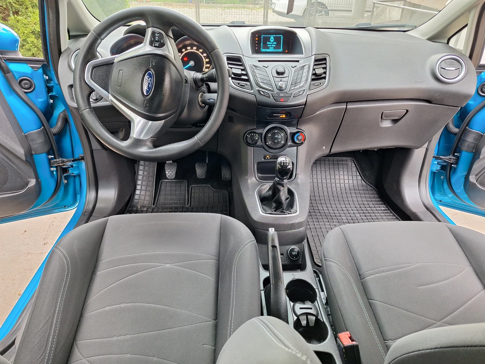 Ford Fiesta 1.0 -80 к.с , снимка 16 - Автомобили и джипове - 56691622