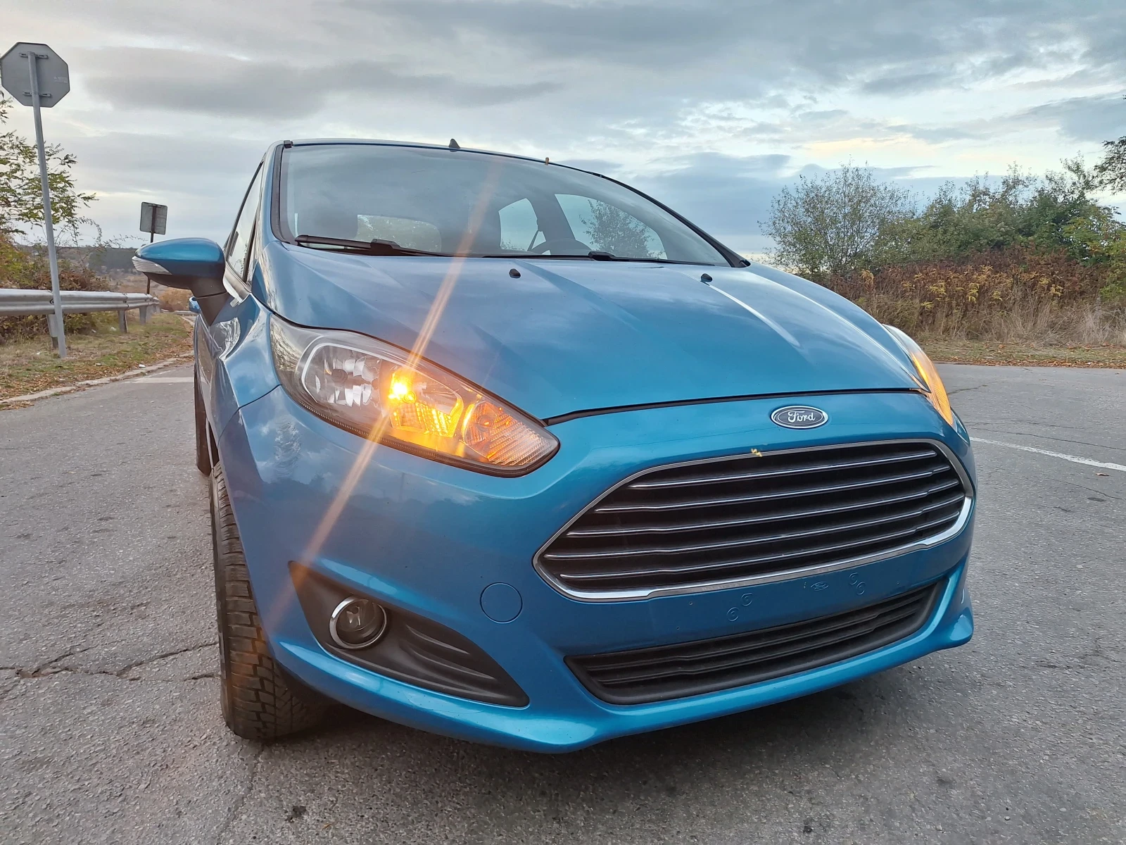 Ford Fiesta 1.0 -80 к.с , снимка 9 - Автомобили и джипове - 56691622