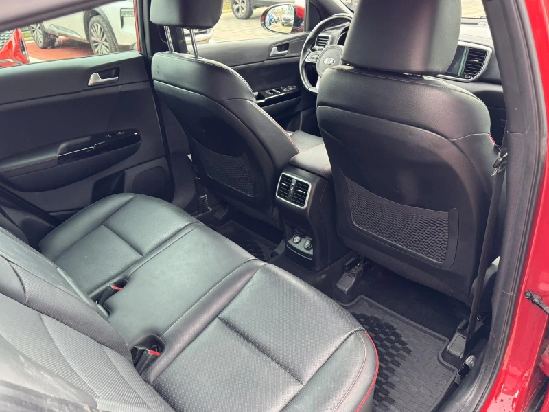 Kia Sportage GT-Line 4X4, снимка 8 - Автомобили и джипове - 52652746