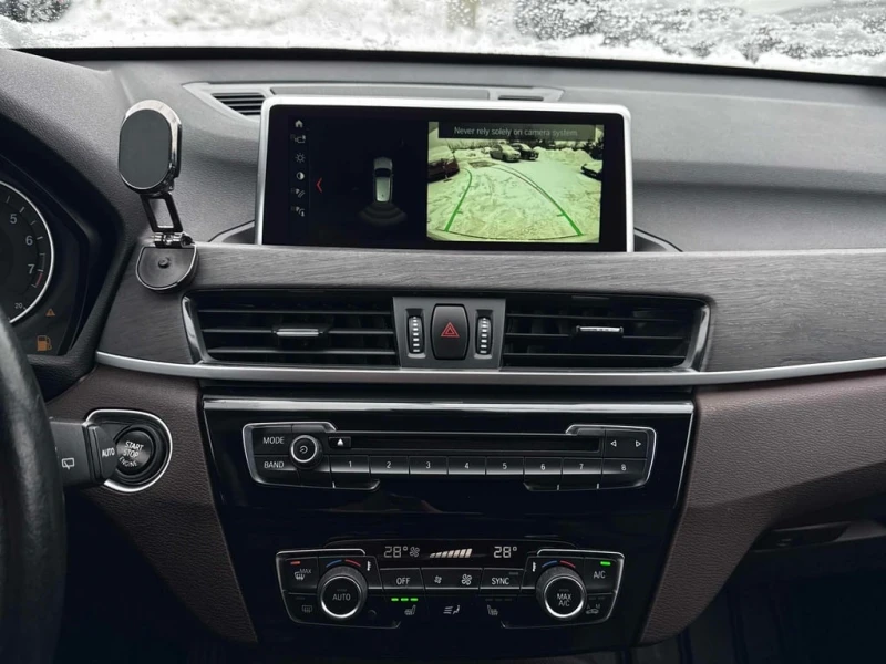 BMW X1 * xDrive28i * CARFAX * КАМЕРА * ПОДГРЕВИ, снимка 8 - Автомобили и джипове - 53344217