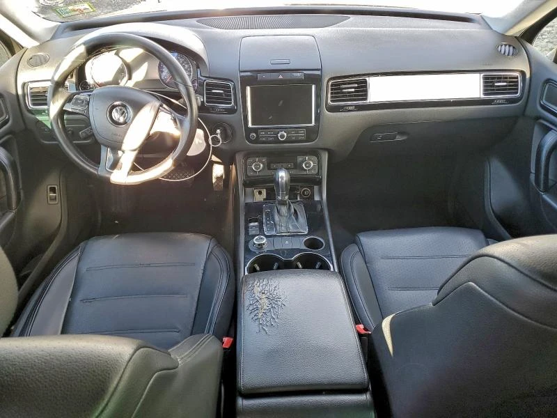 VW Touareg 3.6L 6 All wheel drive - изображение 10