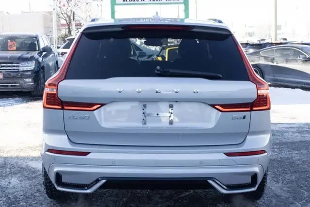 Volvo XC60 / B5 Plus Dark / AWD / Mild-Hybrid / CARFAX / , снимка 6 - Автомобили и джипове - 53285480