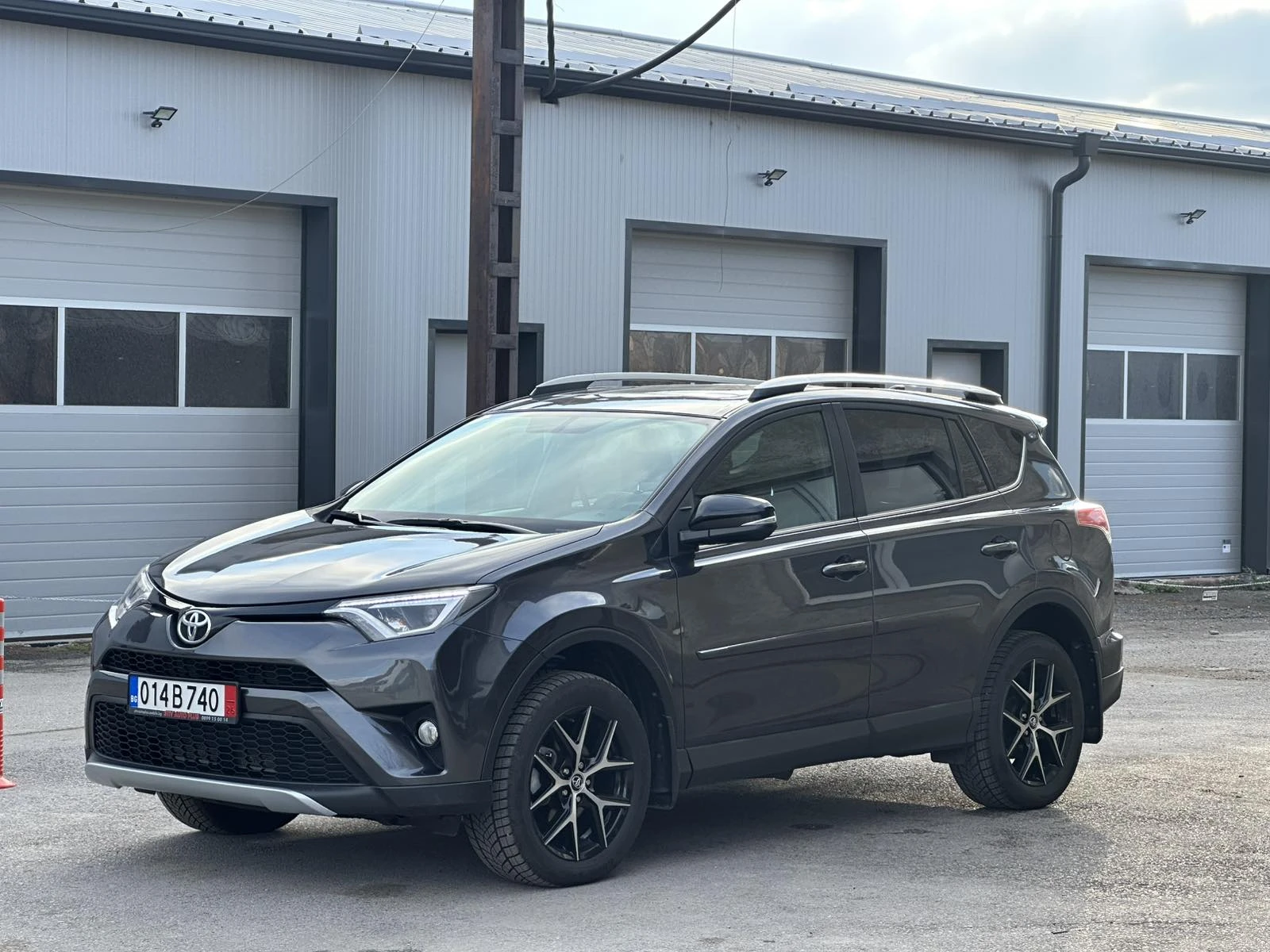 Toyota Rav4 SE 2.5 VVTI 4X4 - изображение 3