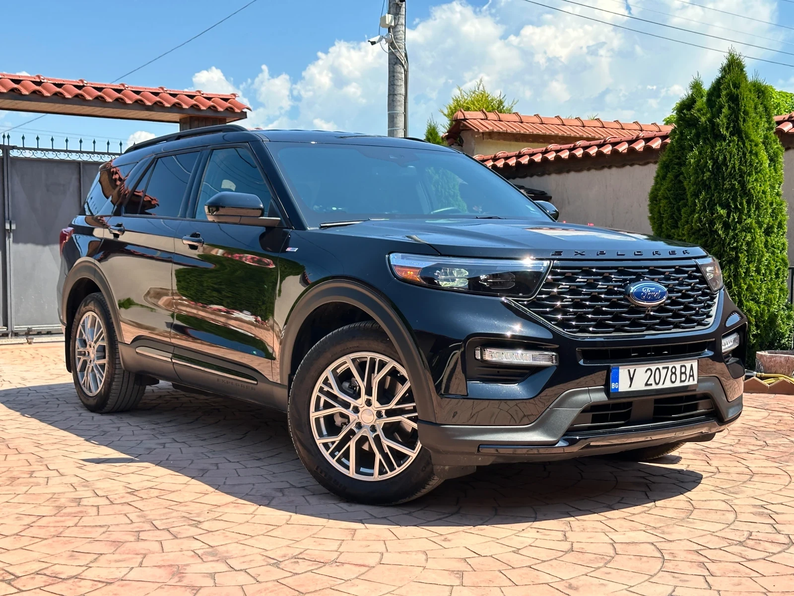 Ford Explorer ST Line - изображение 2