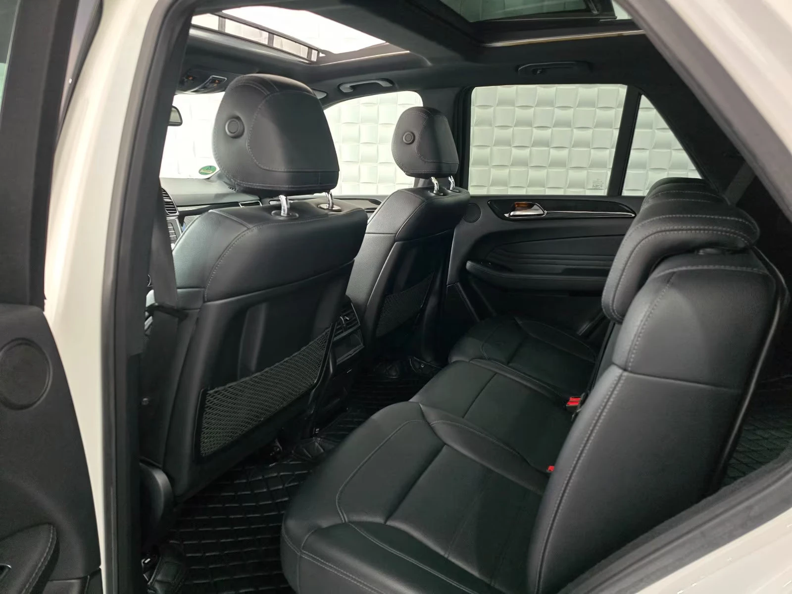 Mercedes-Benz GLE 350 4MATIC/258HP/AMG/PANO/CAM/MEM/198z, снимка 10 - Автомобили и джипове - 53947049