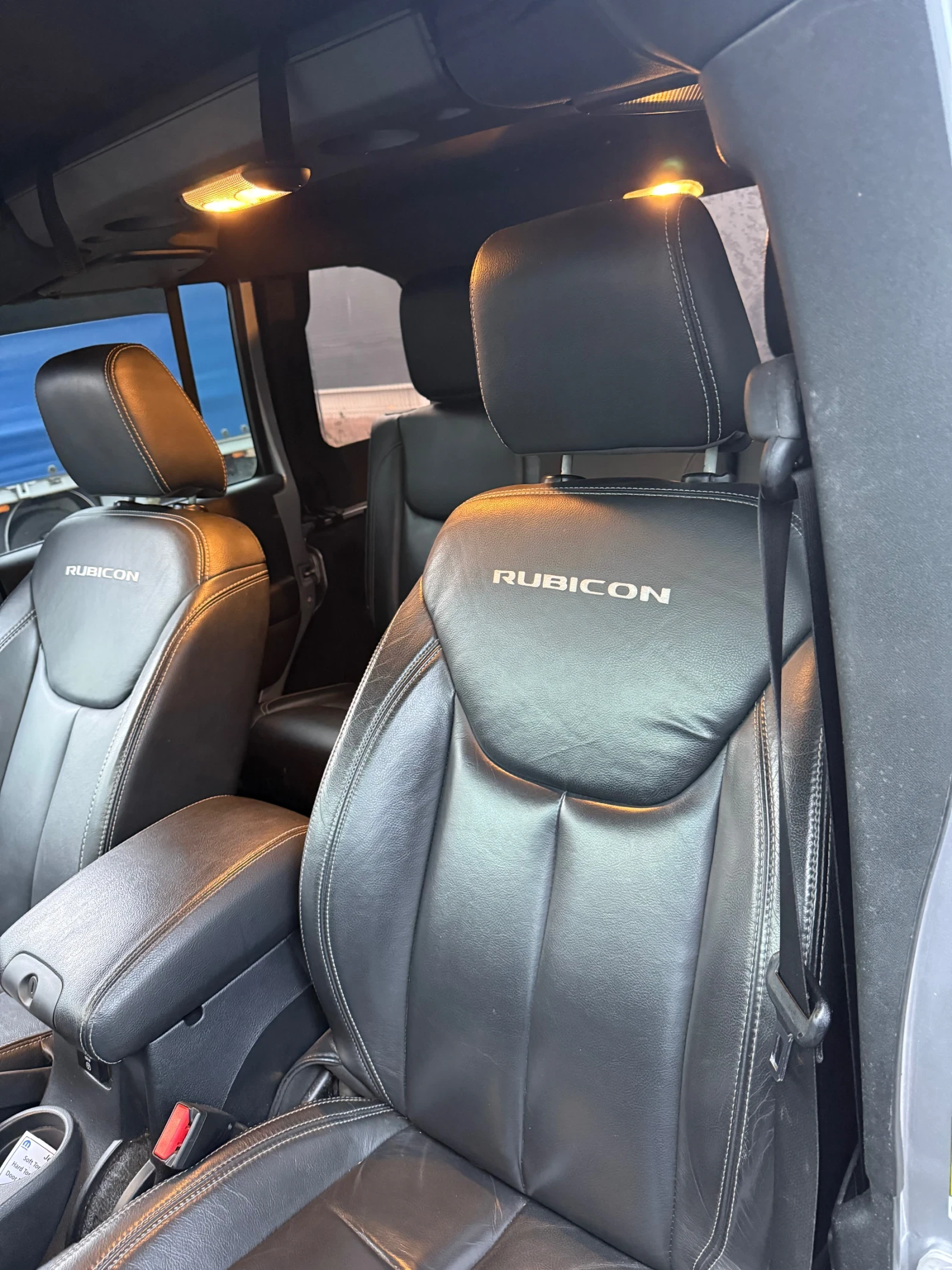 Jeep Wrangler Rubicon , снимка 14 - Автомобили и джипове - 54001129