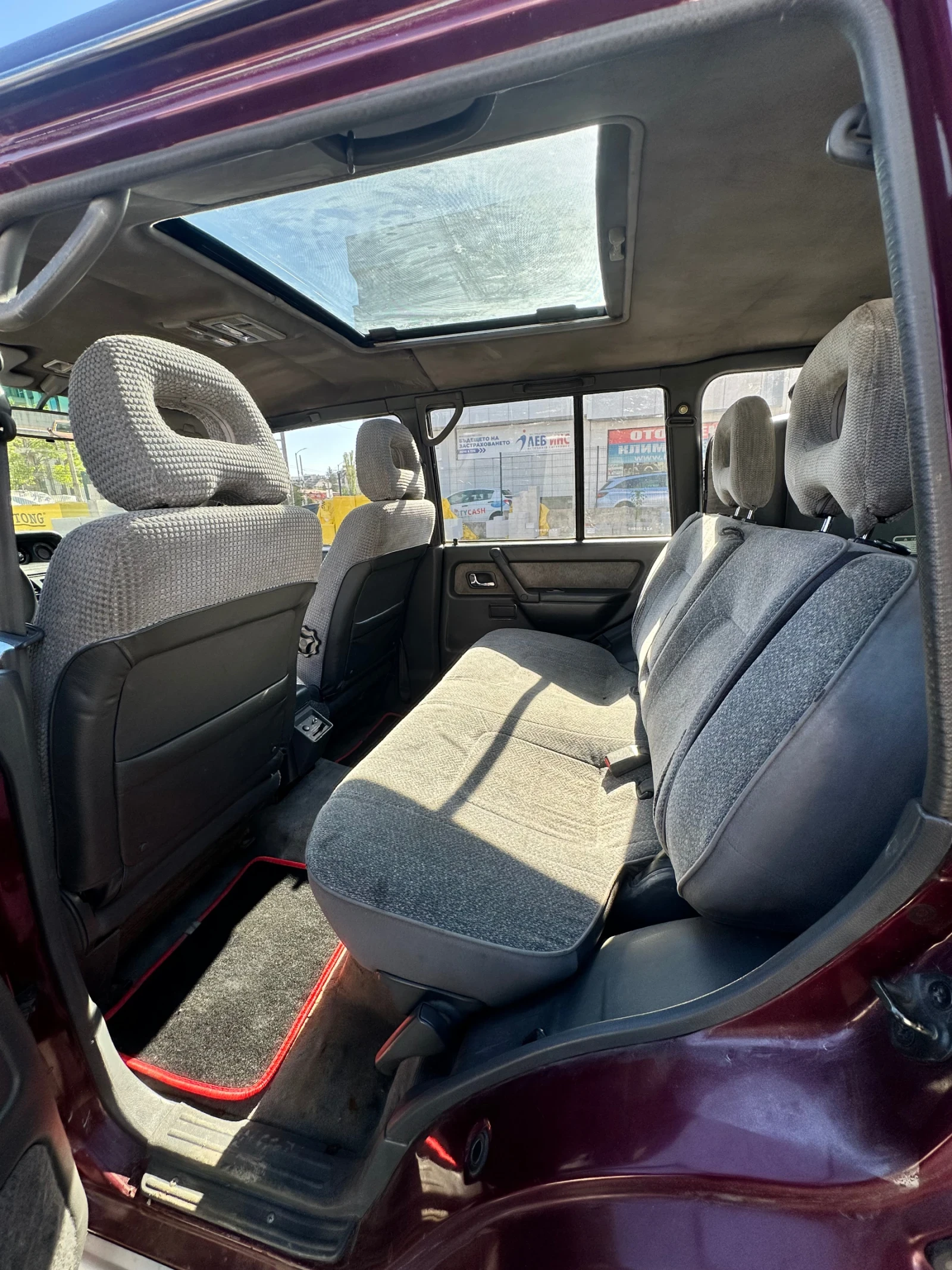 Mitsubishi Pajero 2500 TD, снимка 10 - Автомобили и джипове - 54331886