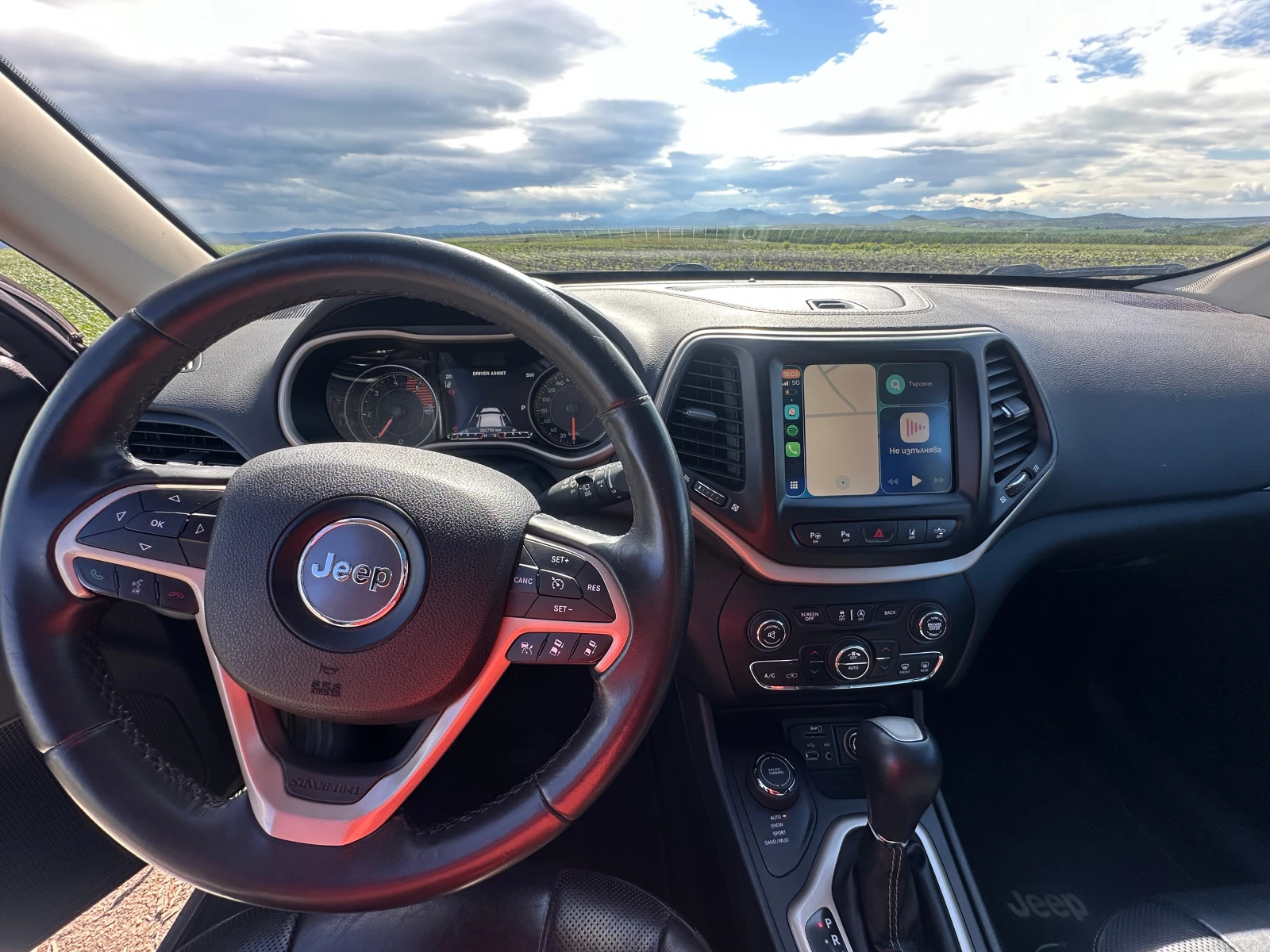 Jeep Cherokee, снимка 8 - Автомобили и джипове - 54586496