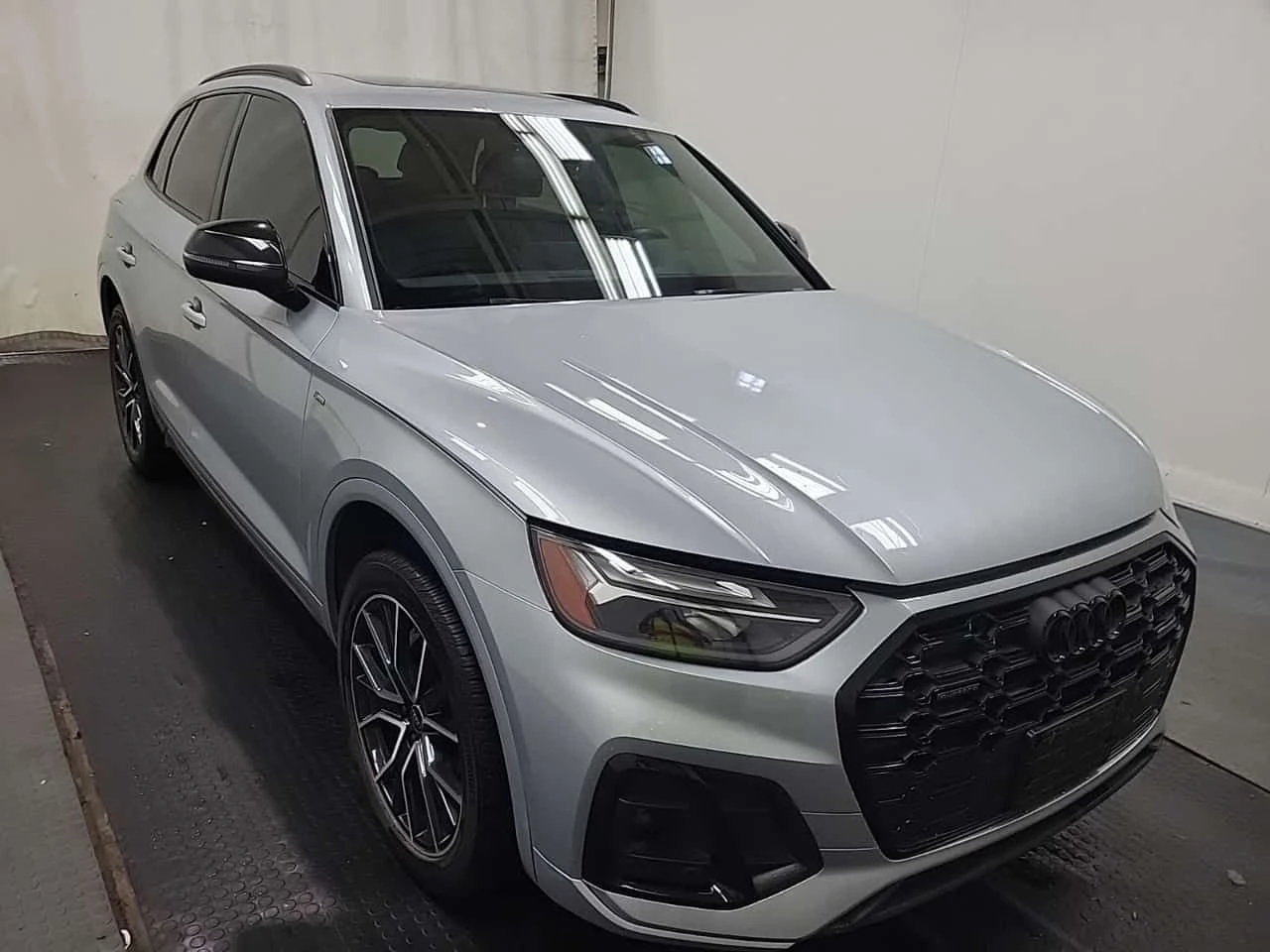 Audi Q5  PROGRESSIV | LED | PANO | MEMORY | АВТОКРЕДИТ , снимка 2 - Автомобили и джипове - 54901832