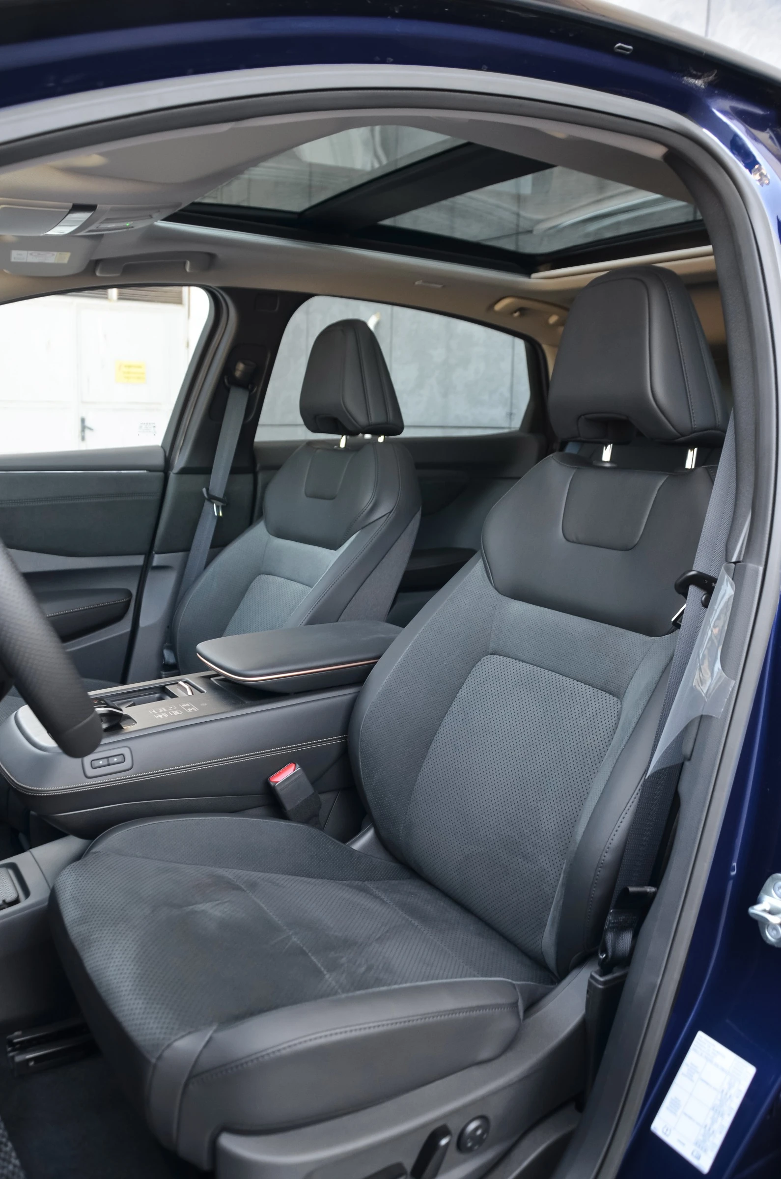 Nissan Ariya Evolve 87KW 4WD, снимка 10 - Автомобили и джипове - 55057850