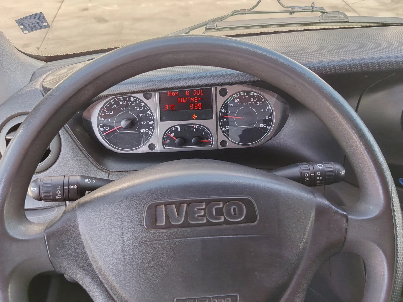 Iveco Daily 3.0  EEV, снимка 12 - Бусове и автобуси - 55212537