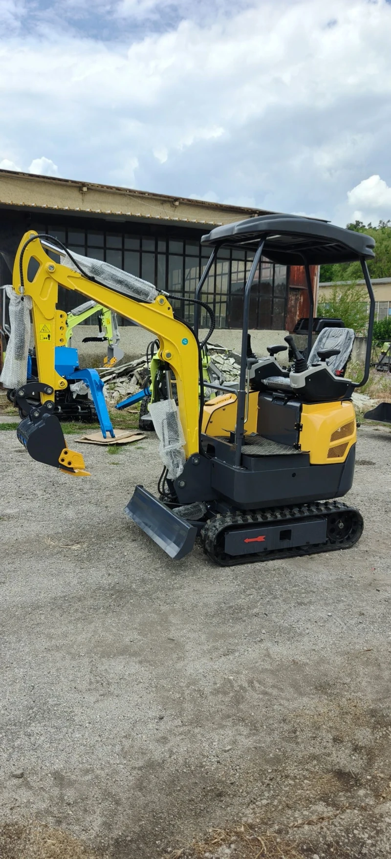 Багер Друга марка VSN ECO 13  Чисто Нов , снимка 4 - Индустриална техника - 51216261