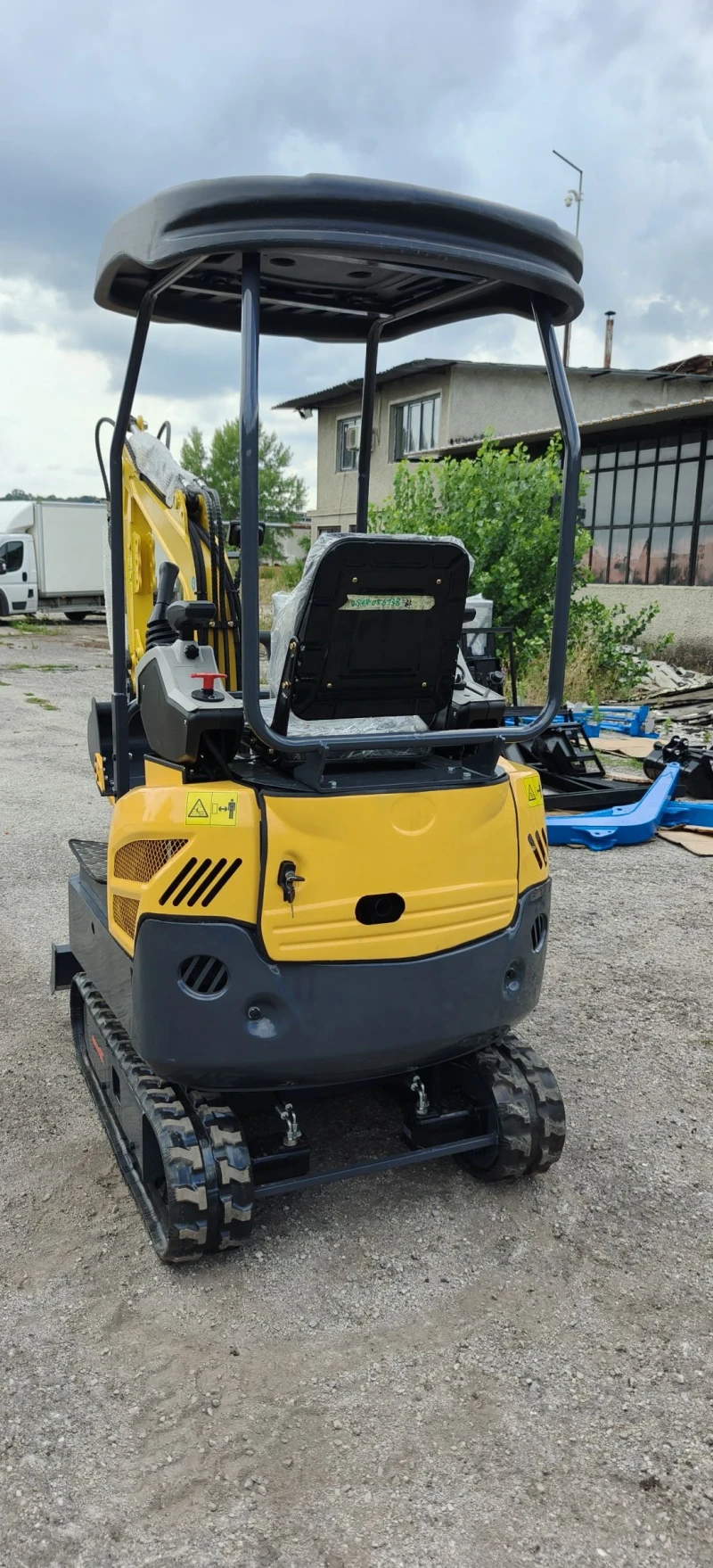 Багер Друга марка VSN ECO 13  Чисто Нов , снимка 6 - Индустриална техника - 51216261