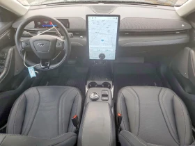 Ford Mustang Mach-E Premium, снимка 8