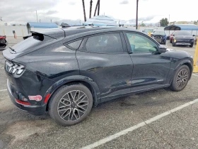 Ford Mustang Mach-E Premium, снимка 3