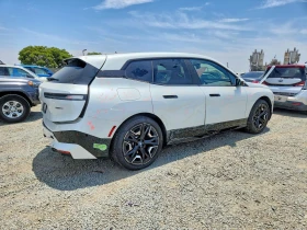 BMW iX XDRIVE50, снимка 3