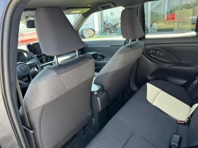 Toyota Yaris Cross 1.5 HEV Chic, снимка 14