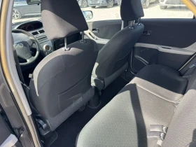 Toyota Yaris 1.0 5P SoL, снимка 8